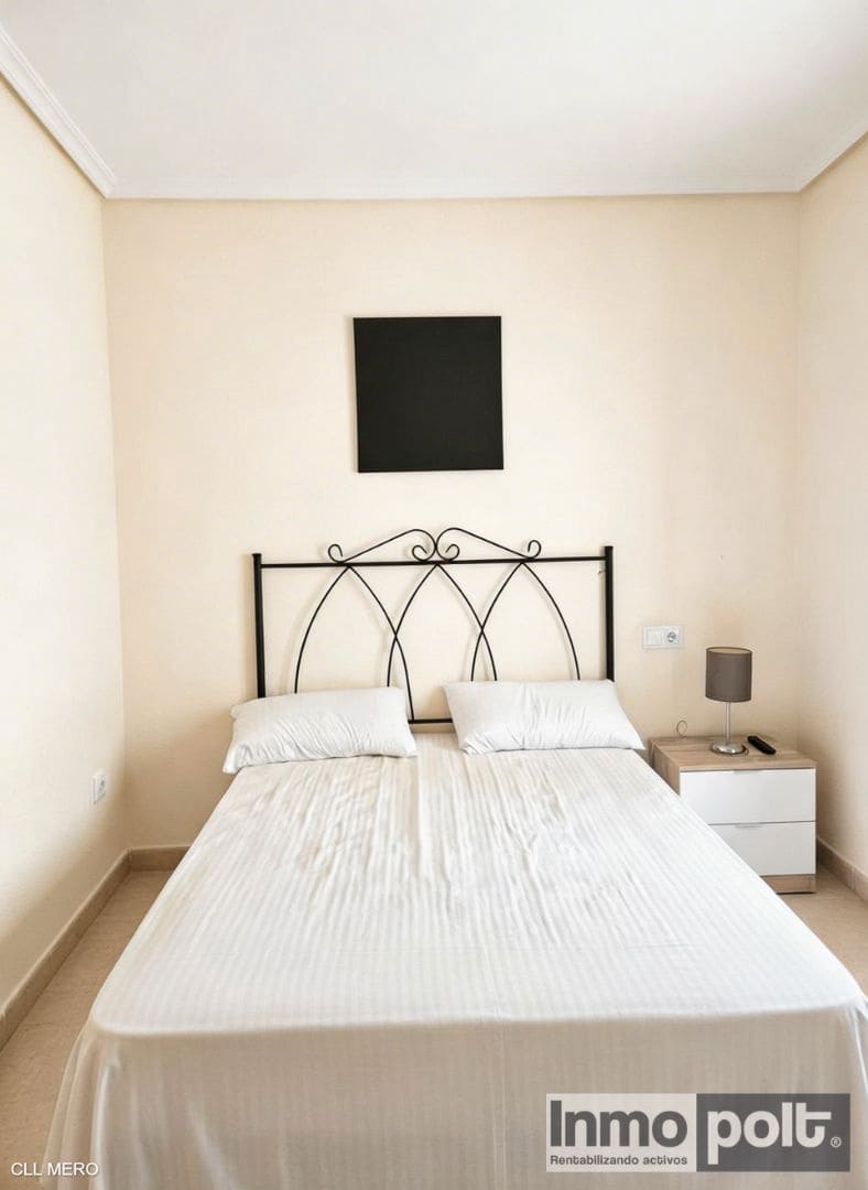 2 bedroom Flat for rent in Roldan with pool garage - € 690 (Ref: 9697887)