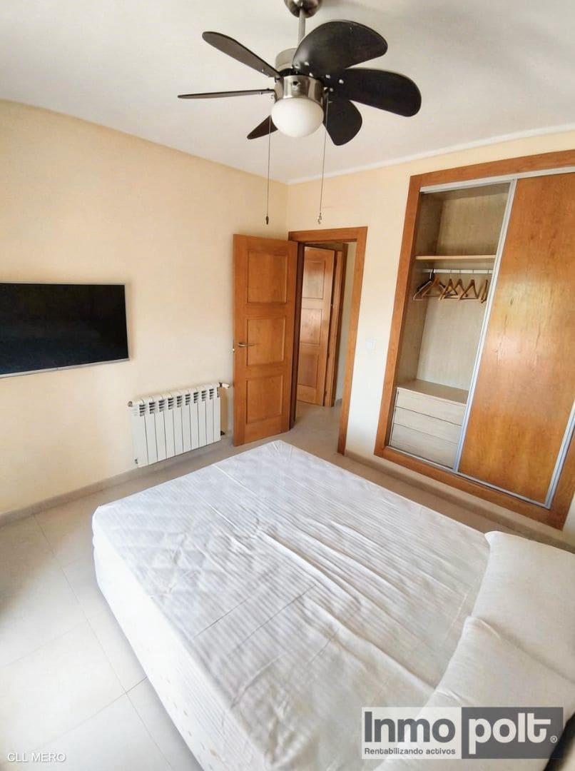 2 bedroom Flat for rent in Roldan with pool garage - € 690 (Ref: 9697887)