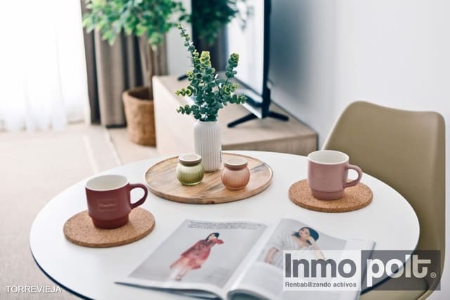 1 Zimmer Wohnung zu vermieten in Los Balcones - Los Altos, Torrevieja - 1.000 € (Ref: 9709456)