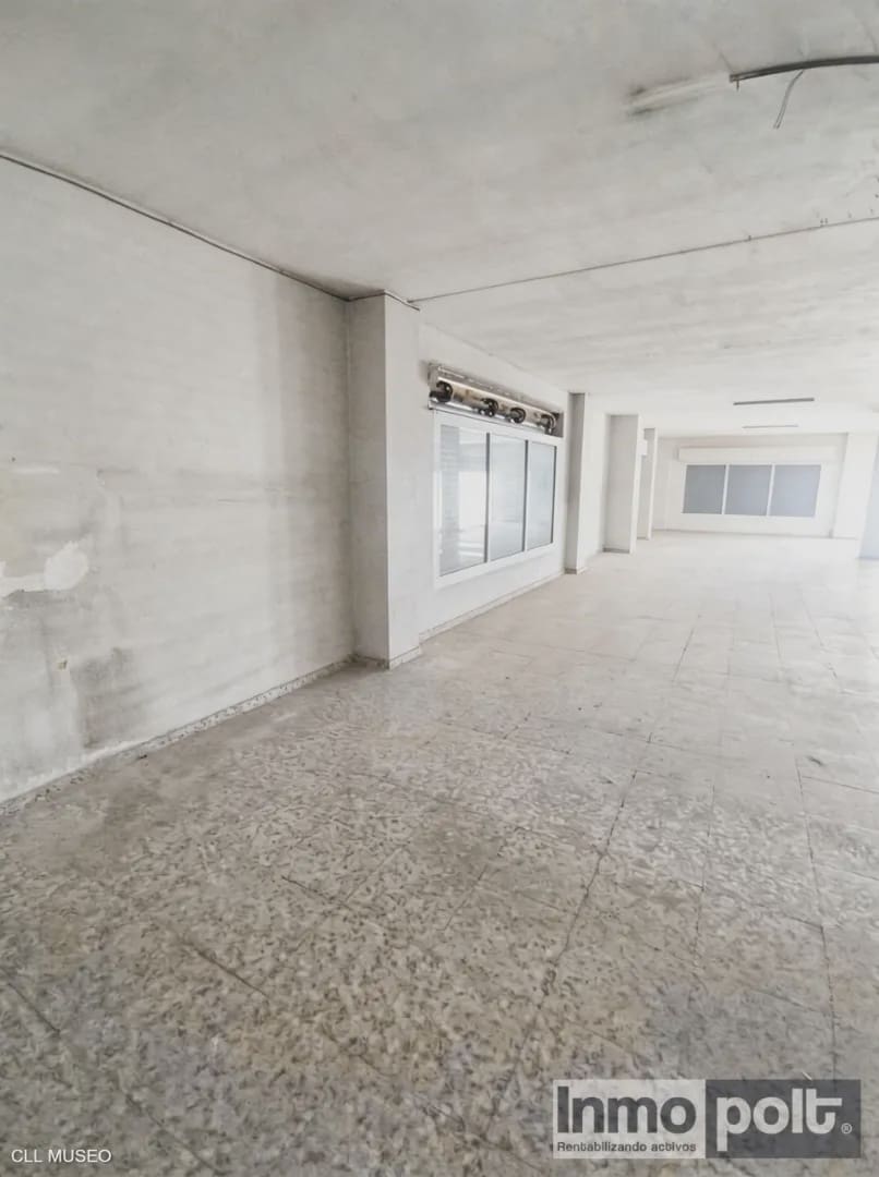 Commercial for sale in Torre-Pacheco - € 206,000 (Ref: 9716484)