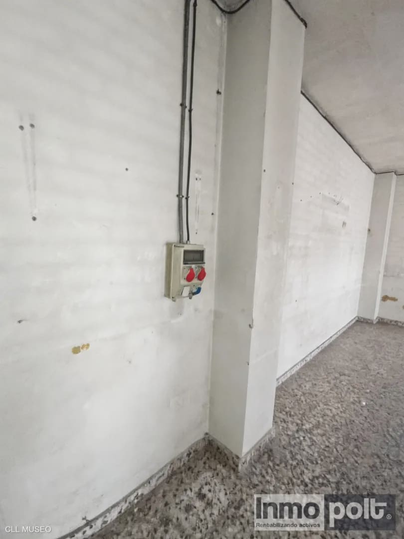 Commercial for sale in Torre-Pacheco - € 206,000 (Ref: 9716484)