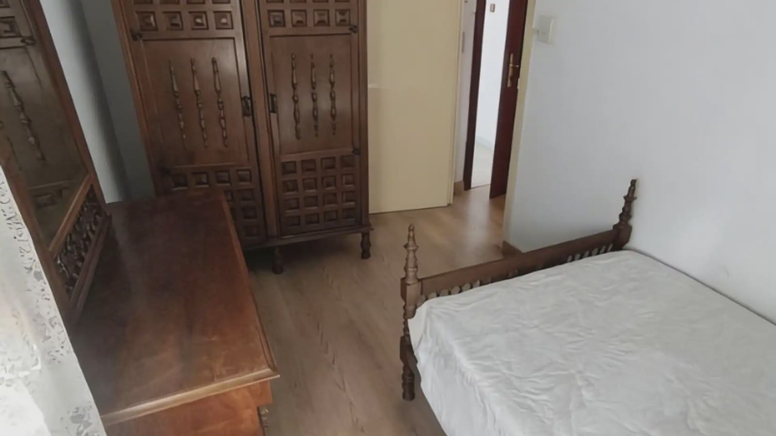 3 bedroom Flat for rent in Murcia city - € 700 (Ref: 9733815)