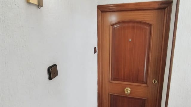 3 bedroom Flat for rent in La Paz, Murcia city - € 700 (Ref: 9733815)