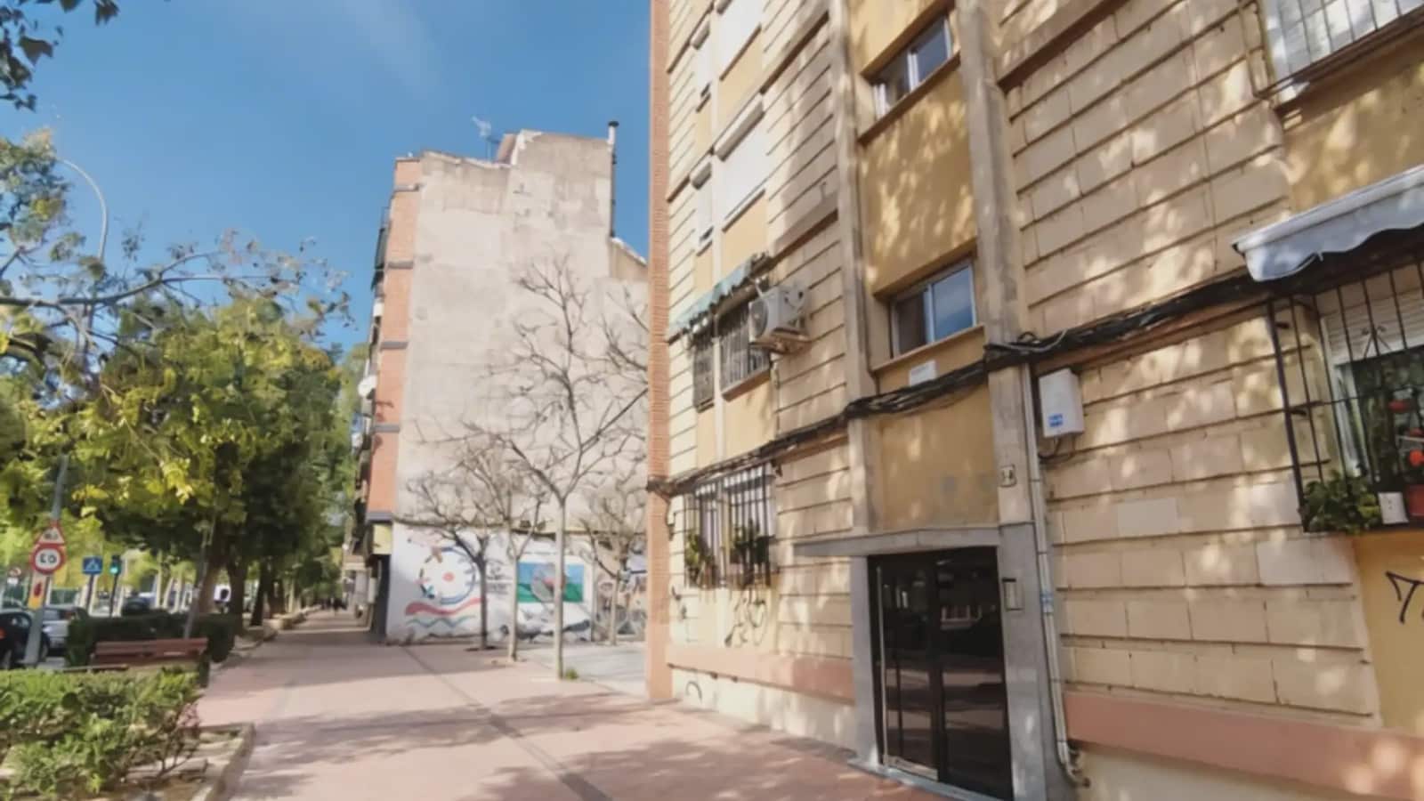 3 bedroom Flat for rent in Murcia city - € 700 (Ref: 9733815)