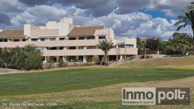 Piso de 2 habitaciones en Valle del Este, Vera en alquiler con garaje - 950 € (Ref: 9765333)