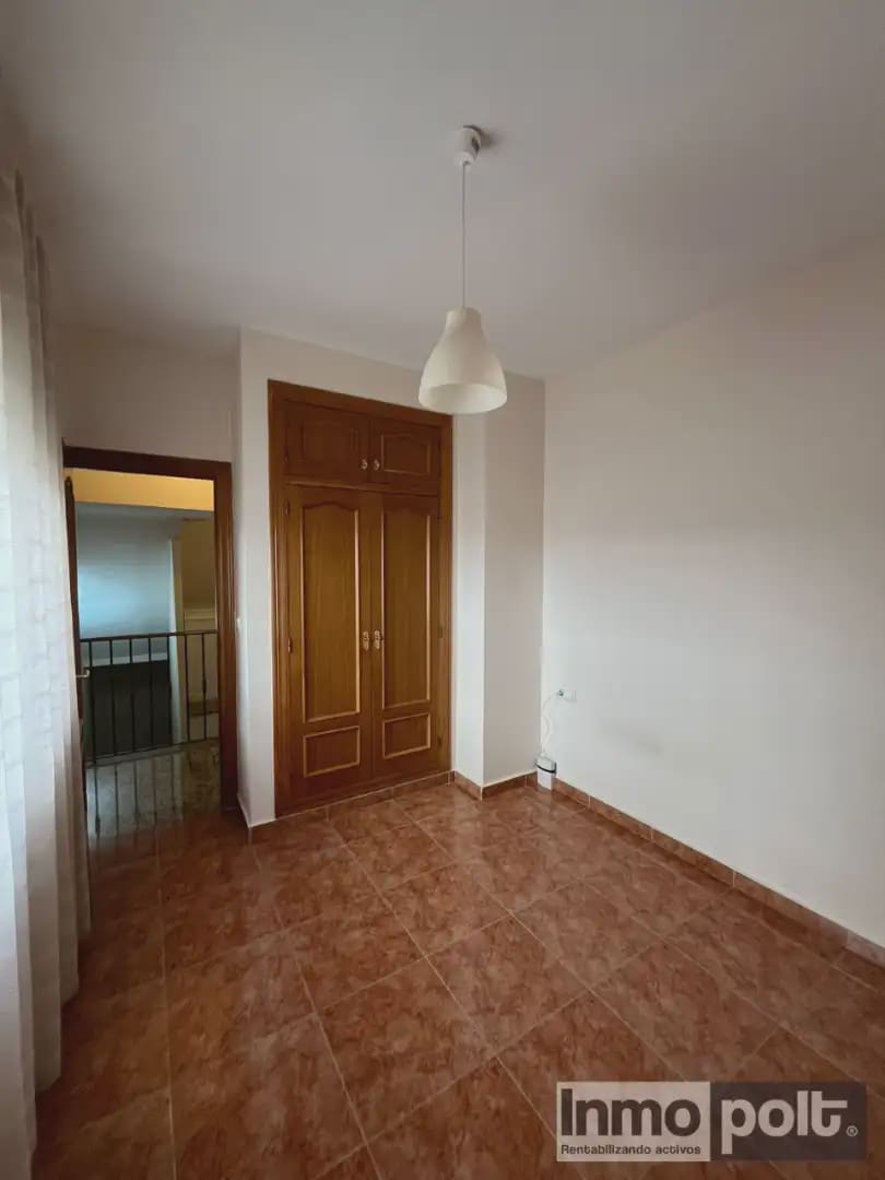 4 bedroom Villa for rent in Torre-Pacheco - € 800 (Ref: 9780030)