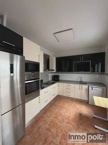 4 bedroom Villa for rent in Torre-Pacheco - € 800 (Ref: 9780030)