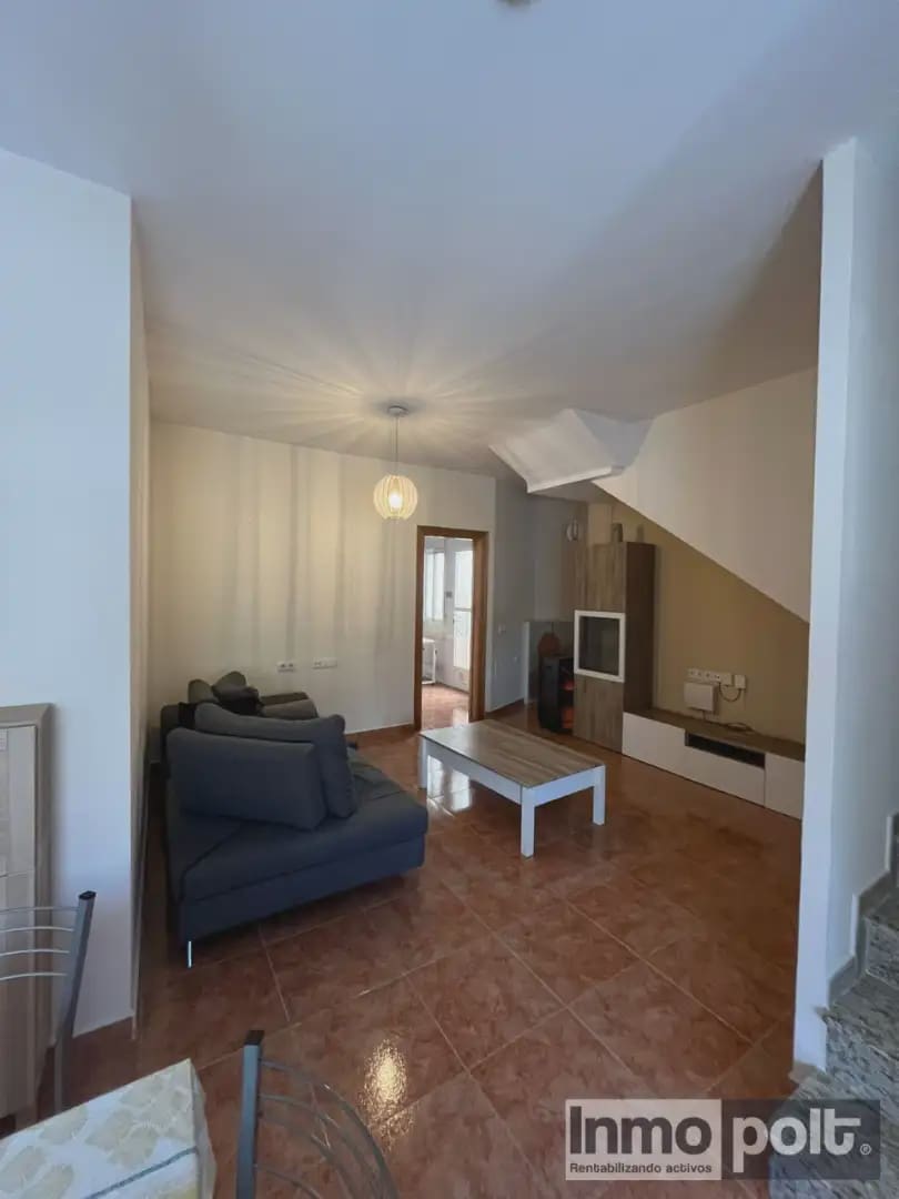 4 bedroom Villa for rent in Torre-Pacheco - € 800 (Ref: 9780030)