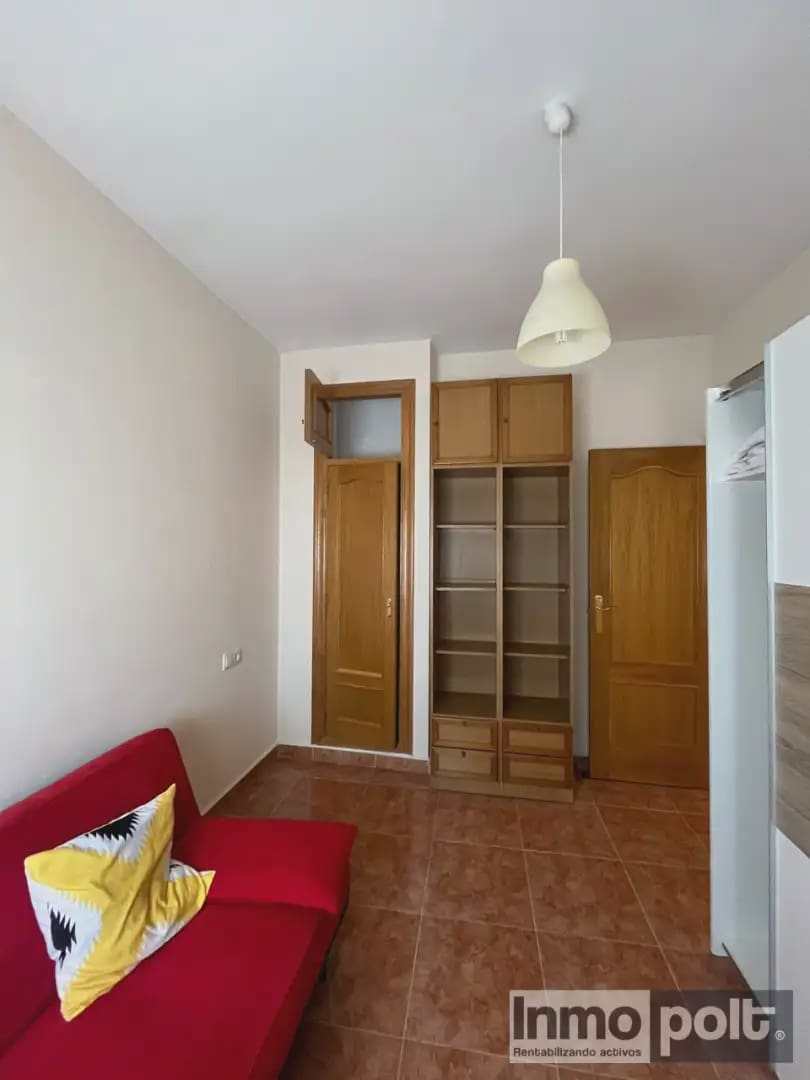 4 bedroom Villa for rent in Torre-Pacheco - € 800 (Ref: 9780030)