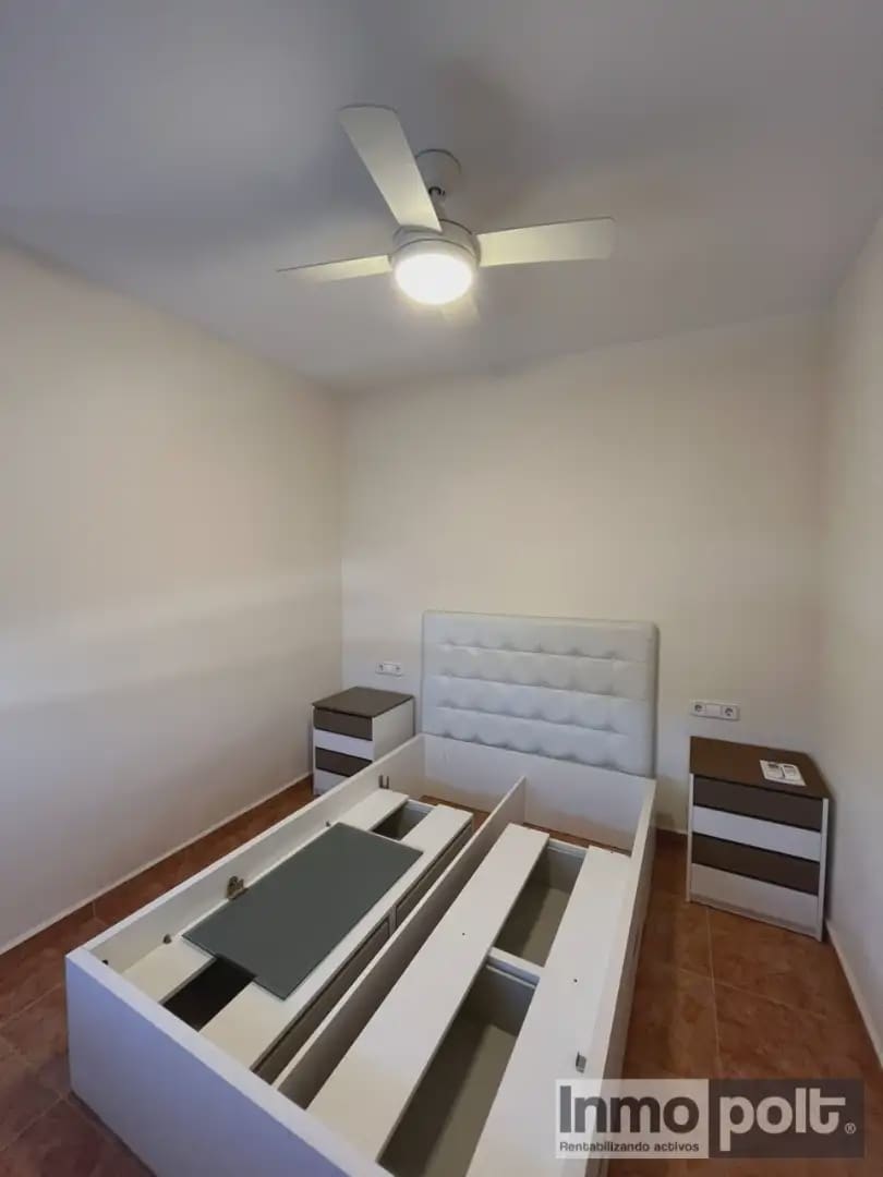 4 bedroom Villa for rent in Torre-Pacheco - € 800 (Ref: 9780030)