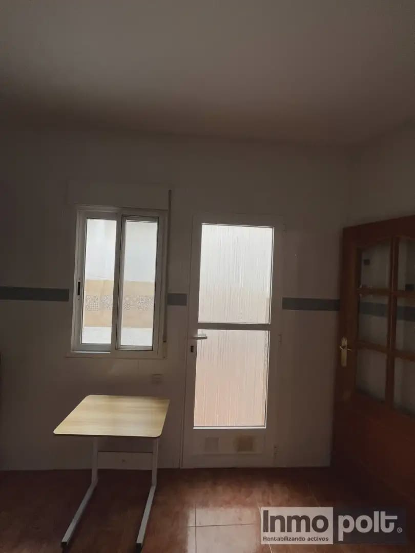 4 bedroom Villa for rent in Torre-Pacheco - € 800 (Ref: 9780030)