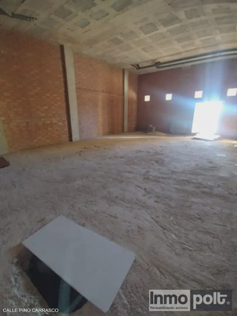 Commercial for rent in Torre-Pacheco - € 700 (Ref: 9782377)