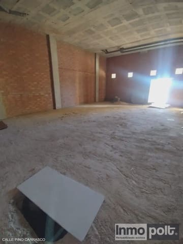 Commercial for rent in Torre-Pacheco - € 700 (Ref: 9782377)