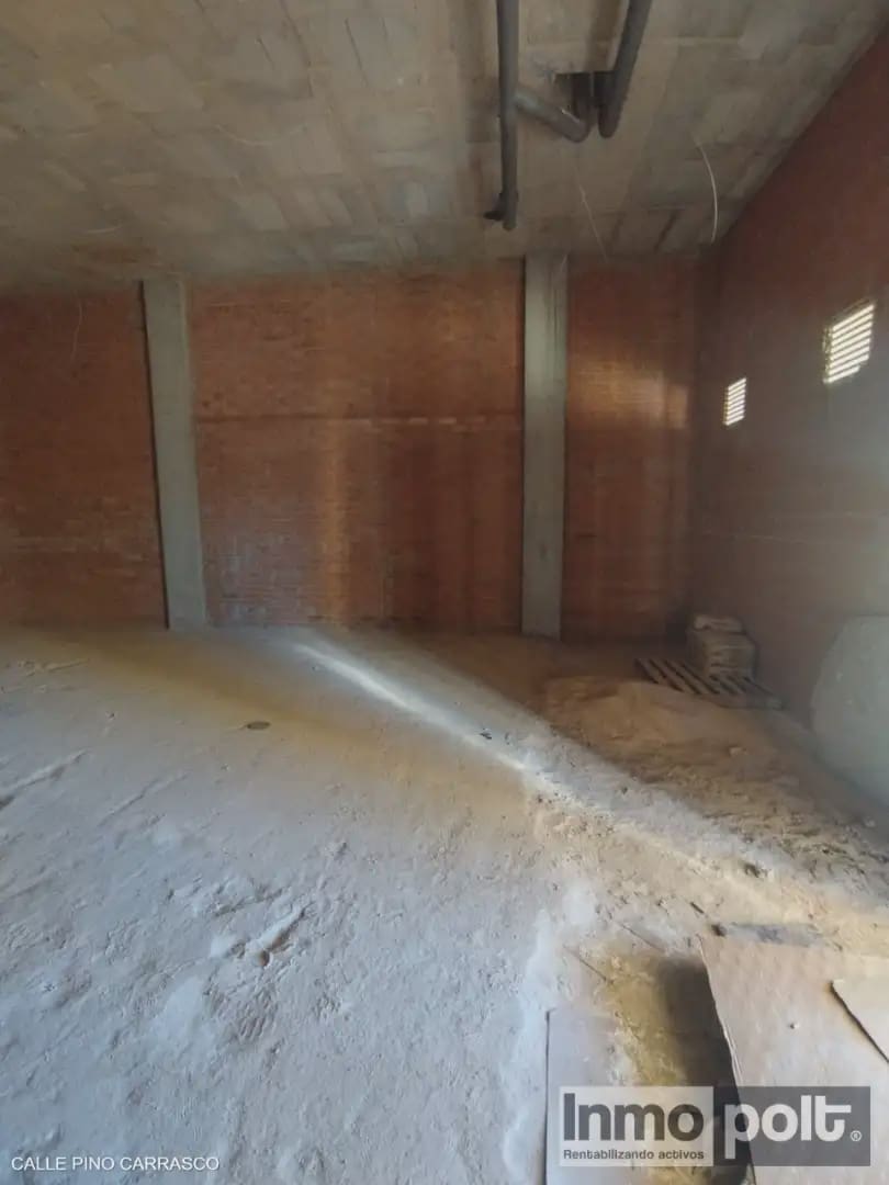 Commercial for rent in Torre-Pacheco - € 700 (Ref: 9782377)