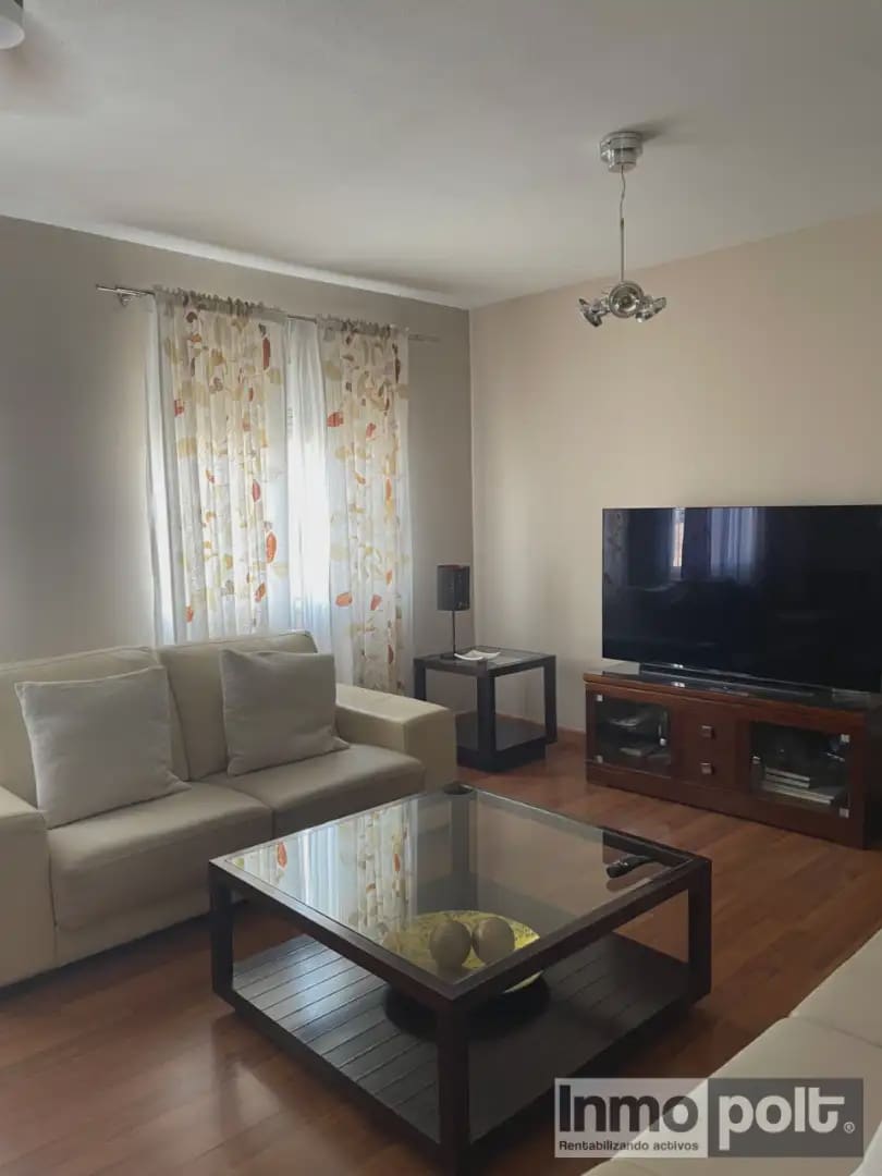 2 slaapkamer Appartement te huur in Los Martinez del Puerto - € 700 (Ref: 9782378)