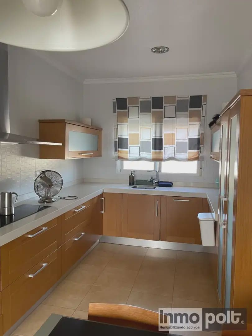 2 slaapkamer Appartement te huur in Los Martinez del Puerto - € 700 (Ref: 9782378)