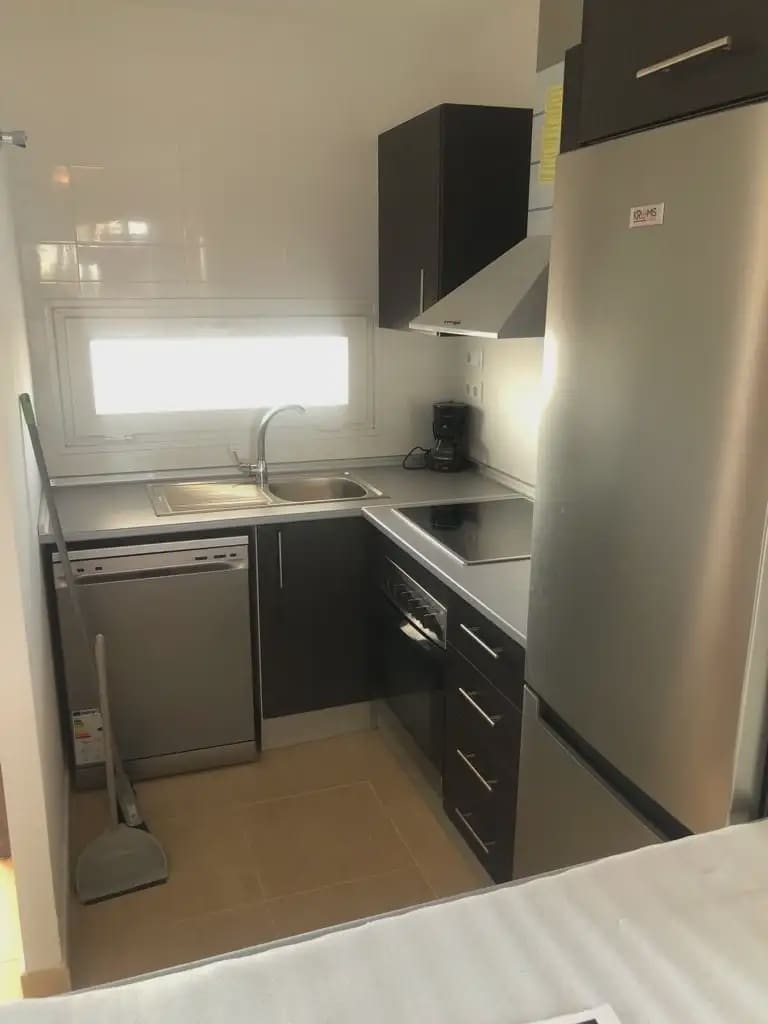 2 Zimmer Apartment zu vermieten in Terrazas de la Torre mit Pool Garage - 700 € (Ref: 9786781)