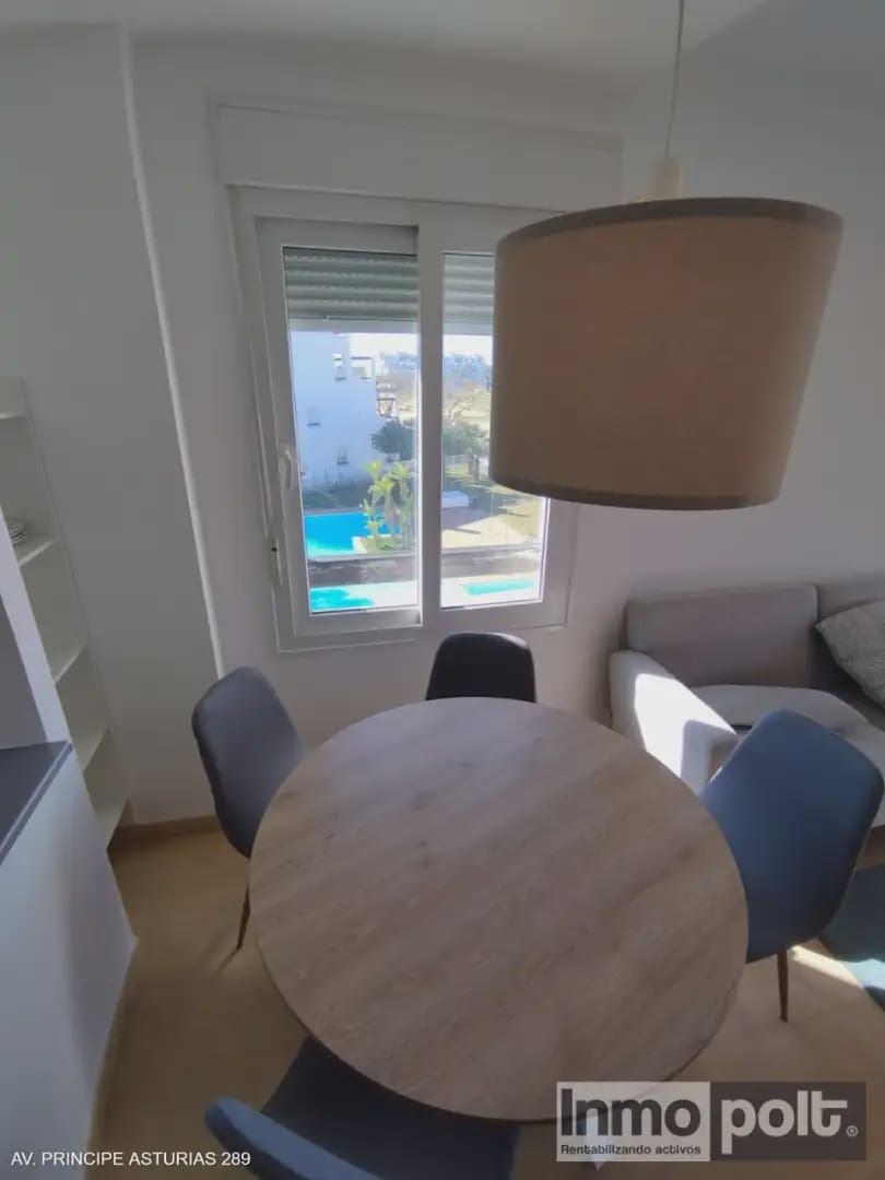 2 Zimmer Apartment zu vermieten in Terrazas de la Torre mit Pool Garage - 700 € (Ref: 9786781)