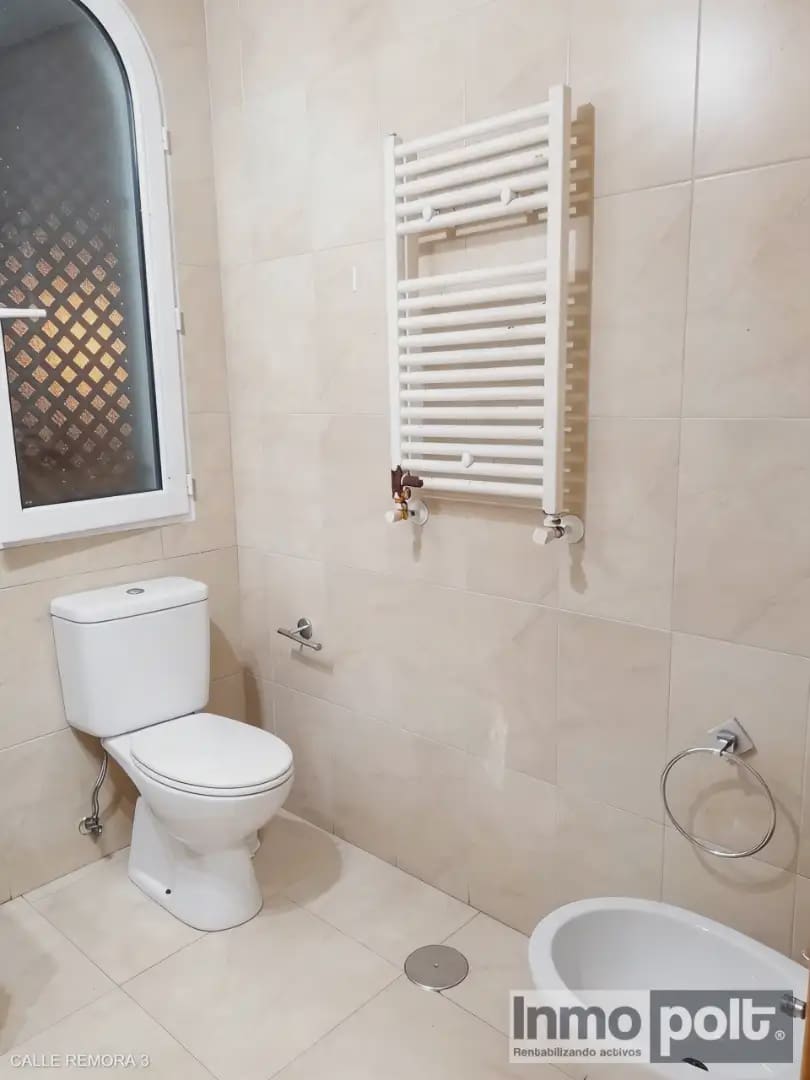 Piso de 2 habitaciones en La Torre Golf Resort en venta con piscina garaje - 125.000 € (Ref: 9802536)