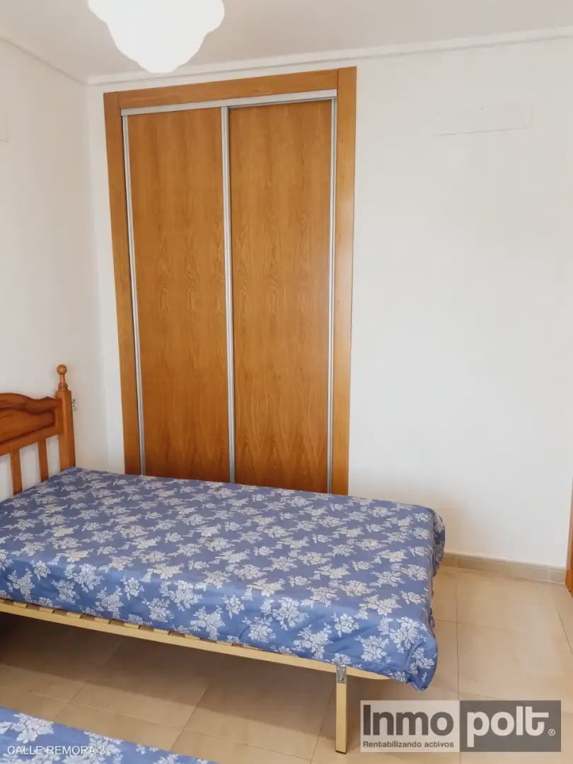 Piso de 2 habitaciones en La Torre Golf Resort en venta con piscina garaje - 125.000 € (Ref: 9802536)