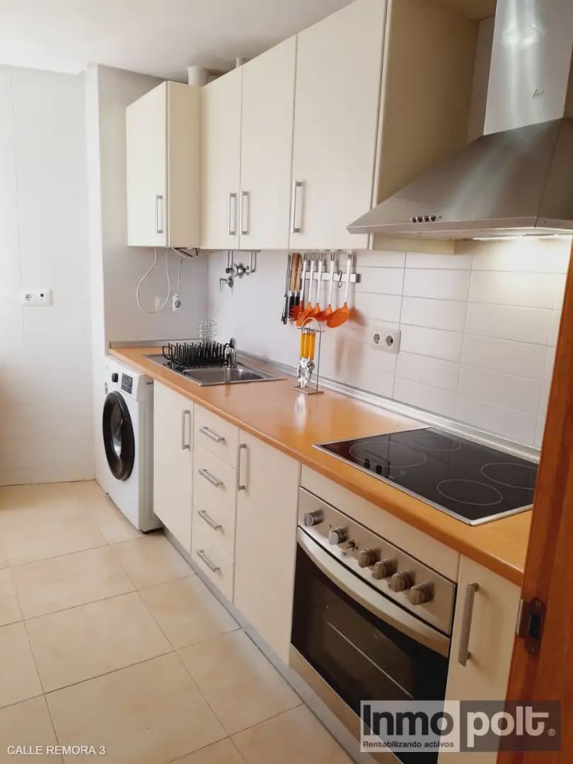 Piso de 2 habitaciones en La Torre Golf Resort en venta con piscina garaje - 125.000 € (Ref: 9802536)