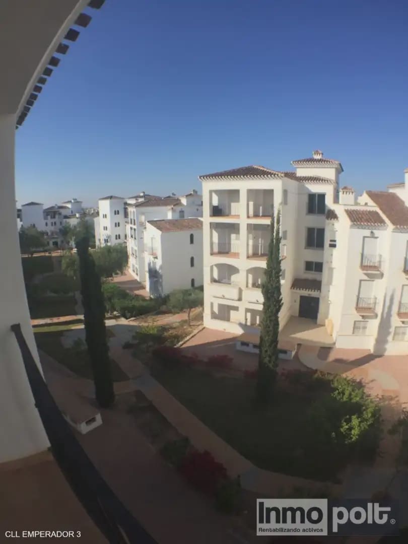Piso de 2 habitaciones en La Torre Golf Resort en alquiler con piscina garaje - 620 € (Ref: 9814652)