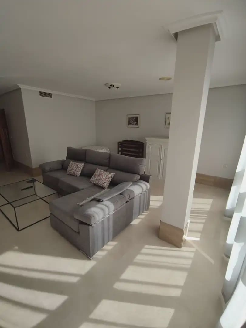 Piso de 3 habitaciones en Torre-Pacheco en alquiler con garaje - 730 € (Ref: 9814774)