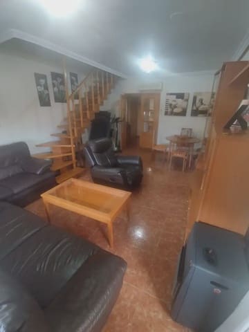 4 bedroom Flat for sale in Torre-Pacheco - € 140,000 (Ref: 9816560)