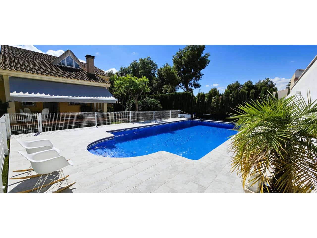 3 Zimmer Villa zu verkaufen in Totana mit Pool Garage - 470.000 € (Ref: 9911374)