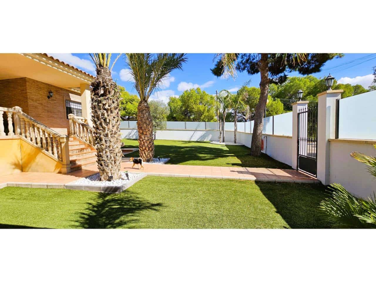 3 Zimmer Villa zu verkaufen in Totana mit Pool Garage - 470.000 € (Ref: 9911374)