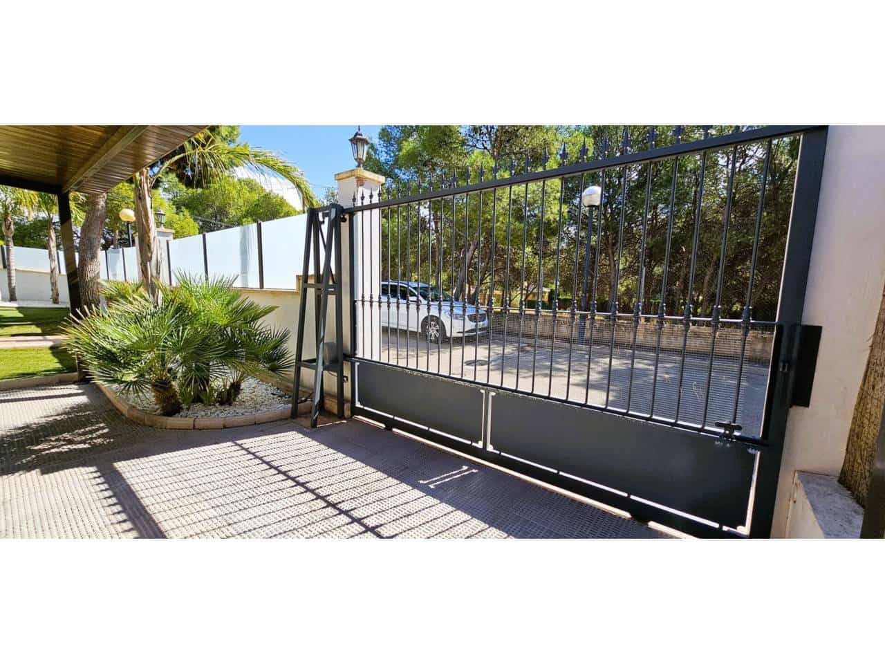 3 Zimmer Villa zu verkaufen in Totana mit Pool Garage - 470.000 € (Ref: 9911374)