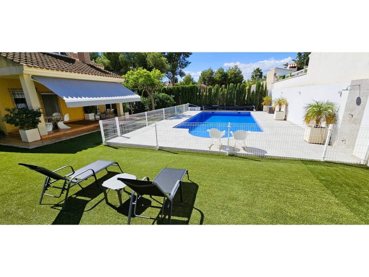 3 Zimmer Villa zu verkaufen in Totana mit Pool Garage - 470.000 € (Ref: 9911374)