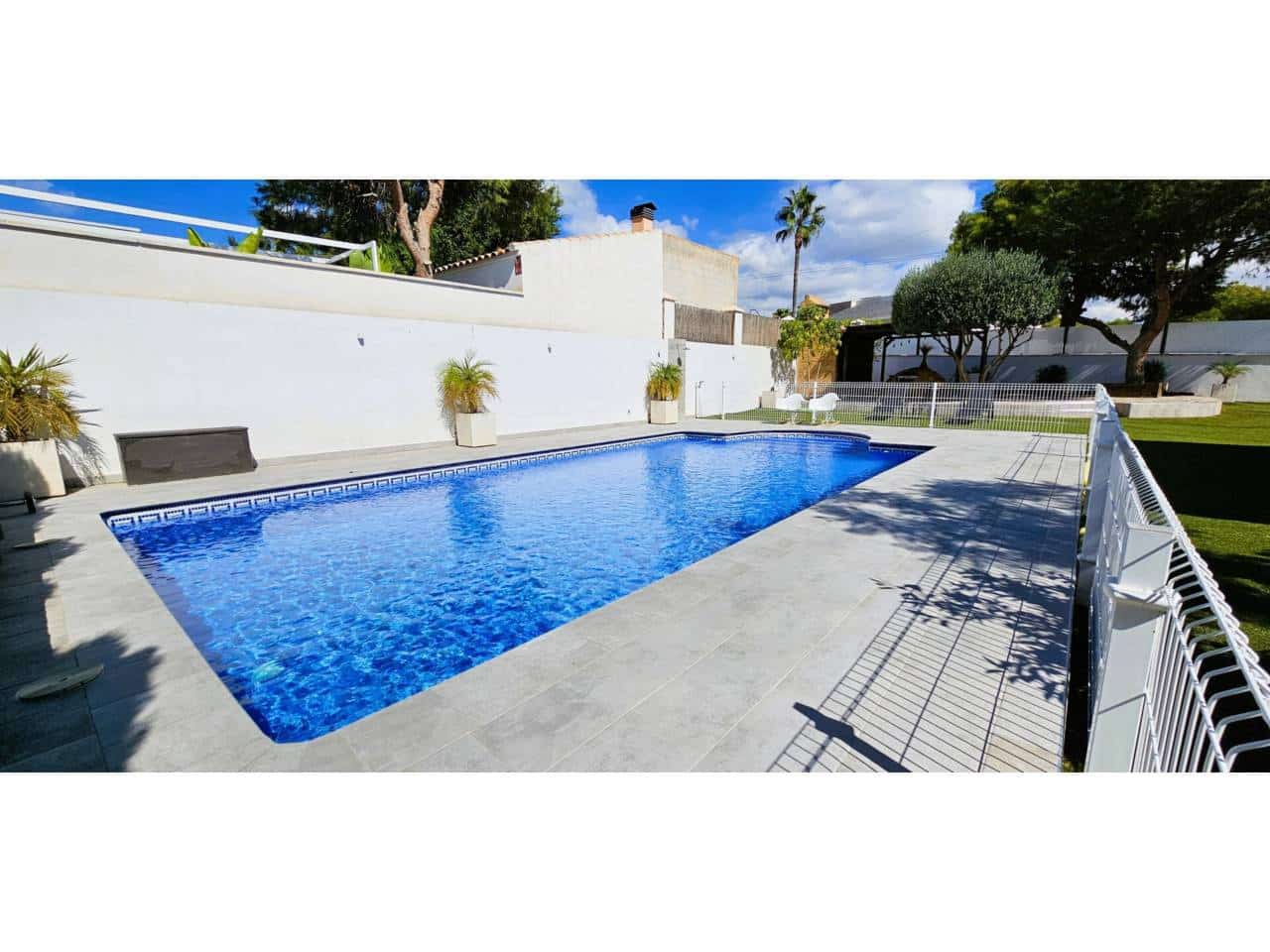 3 Zimmer Villa zu verkaufen in Totana mit Pool Garage - 470.000 € (Ref: 9911374)