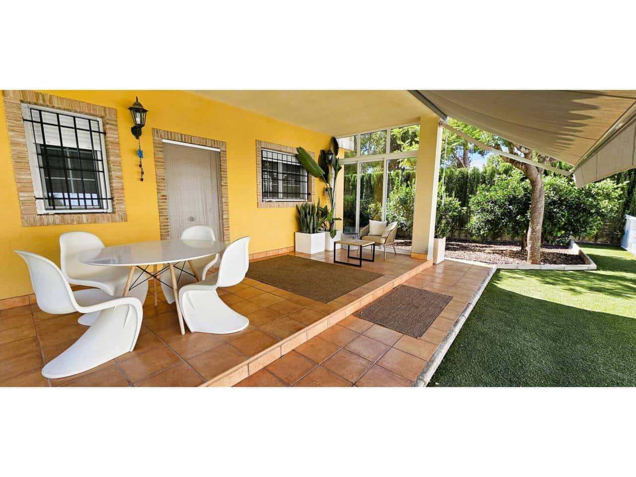 3 Zimmer Villa zu verkaufen in Totana mit Pool Garage - 470.000 € (Ref: 9911374)
