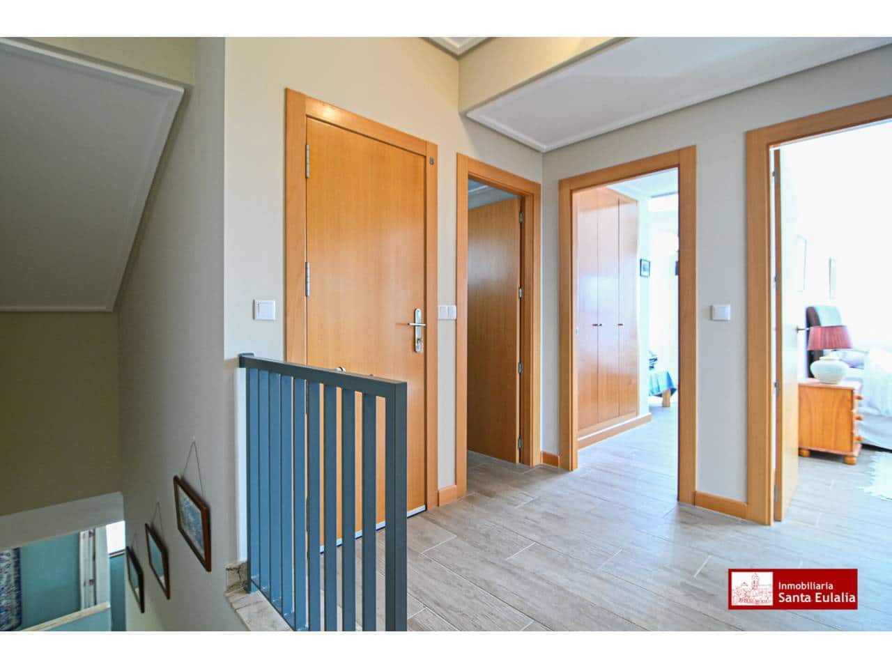 5 sypialnia Willa na sprzedaż w Aledo z basenem garażem - 525 000 € (Ref: 9911376)