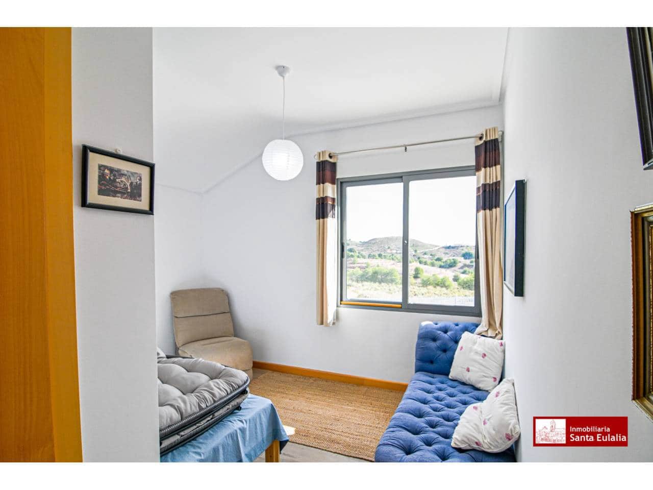 5 sypialnia Willa na sprzedaż w Aledo z basenem garażem - 525 000 € (Ref: 9911376)