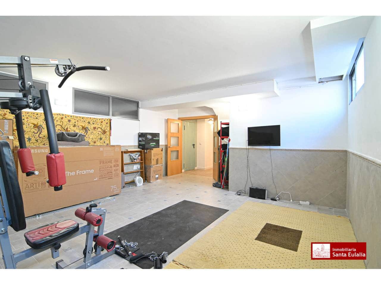5 sypialnia Willa na sprzedaż w Aledo z basenem garażem - 525 000 € (Ref: 9911376)