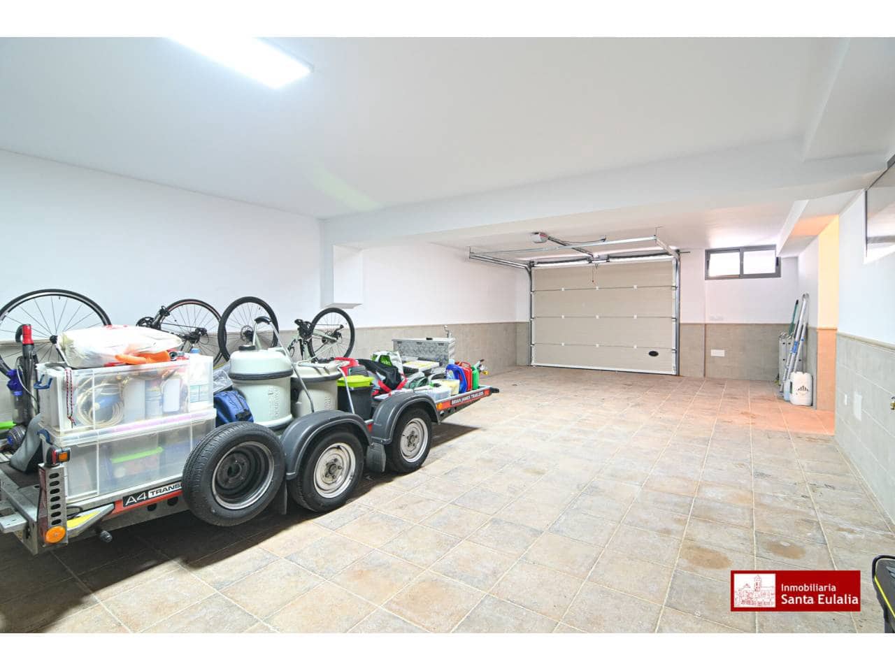 5 sypialnia Willa na sprzedaż w Aledo z basenem garażem - 525 000 € (Ref: 9911376)