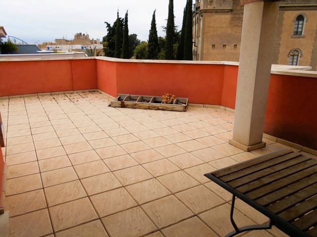 Ático de 2 habitaciones en Totana en venta con garaje - 220.000 € (Ref: 9911378)