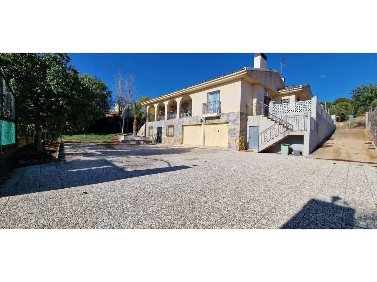 10 Zimmer Villa zu verkaufen in Totana mit Garage - 415.000 € (Ref: 9911379)
