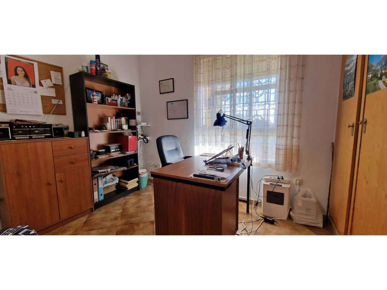 10 Zimmer Villa zu verkaufen in Totana mit Garage - 415.000 € (Ref: 9911379)