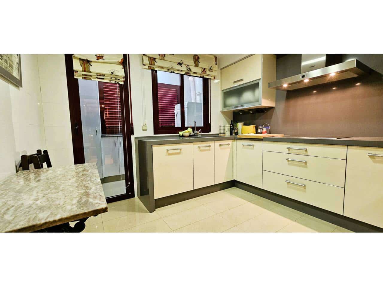 3 bedroom Flat for sale in Totana with garage - € 240,000 (Ref: 9911382)