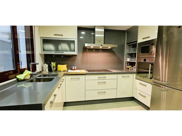 3 bedroom Flat for sale in Totana with garage - € 240,000 (Ref: 9911382)