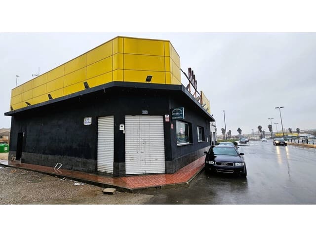Erhverv til salg i Totana med garage - € 240.000 (Ref: 9911389)