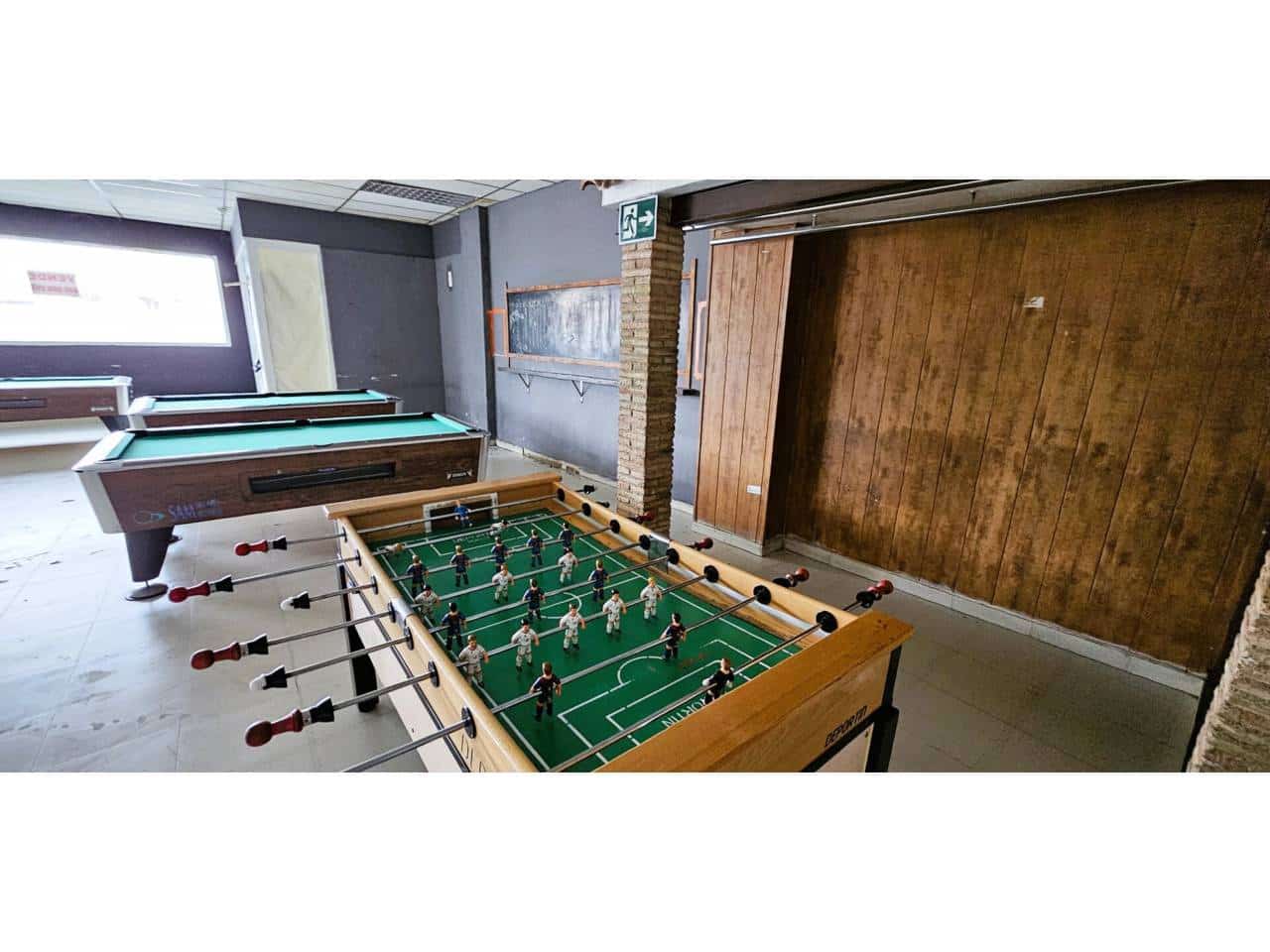 Comercial para venda em Totana com garagem - 240 000 € (Ref: 9911389)
