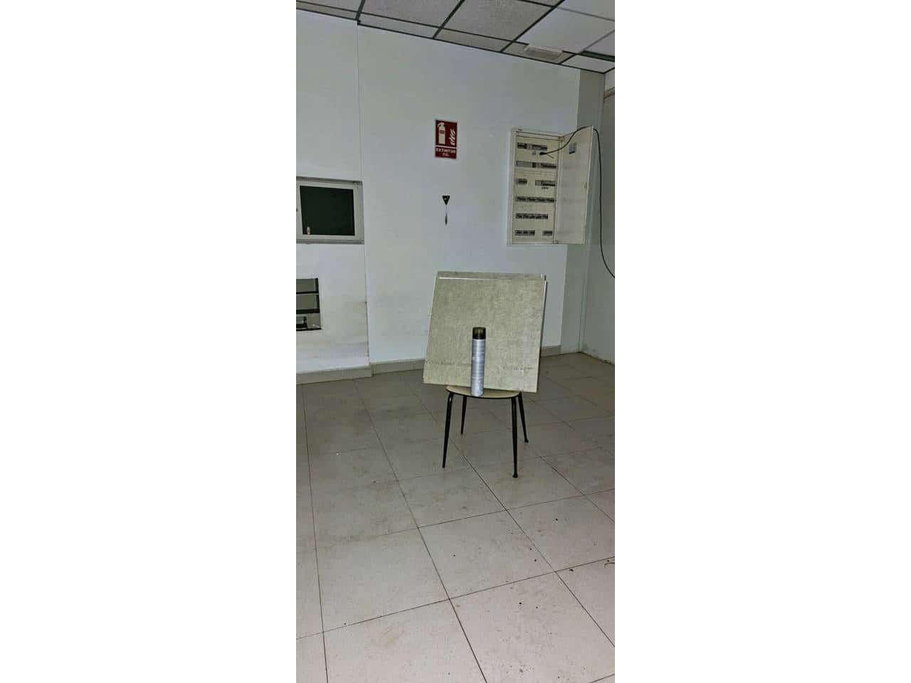 Comercial para venda em Totana com garagem - 240 000 € (Ref: 9911389)
