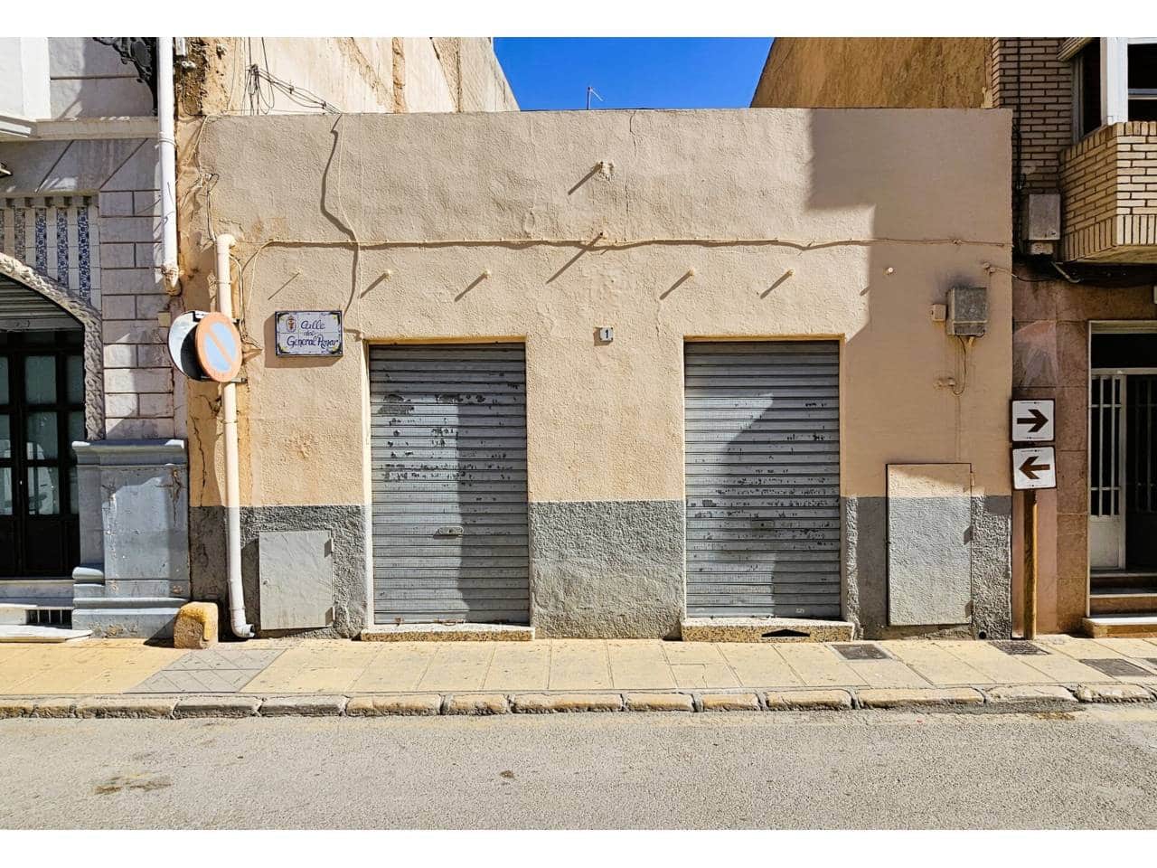 7 slaapkamer Huis te koop in Totana met garage - € 400.000 (Ref: 9911390)