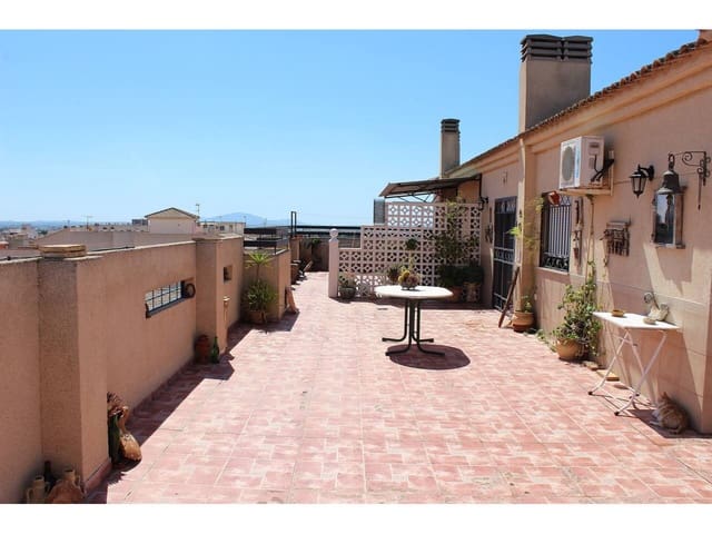 Ático de 4 habitaciones en Totana en venta con garaje - 185.000 € (Ref: 9911392)