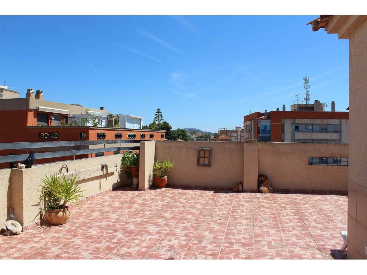 Ático de 4 habitaciones en Totana en venta con garaje - 185.000 € (Ref: 9911392)
