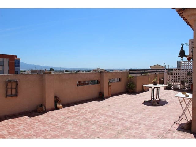Ático de 4 habitaciones en Totana en venta con garaje - 185.000 € (Ref: 9911392)